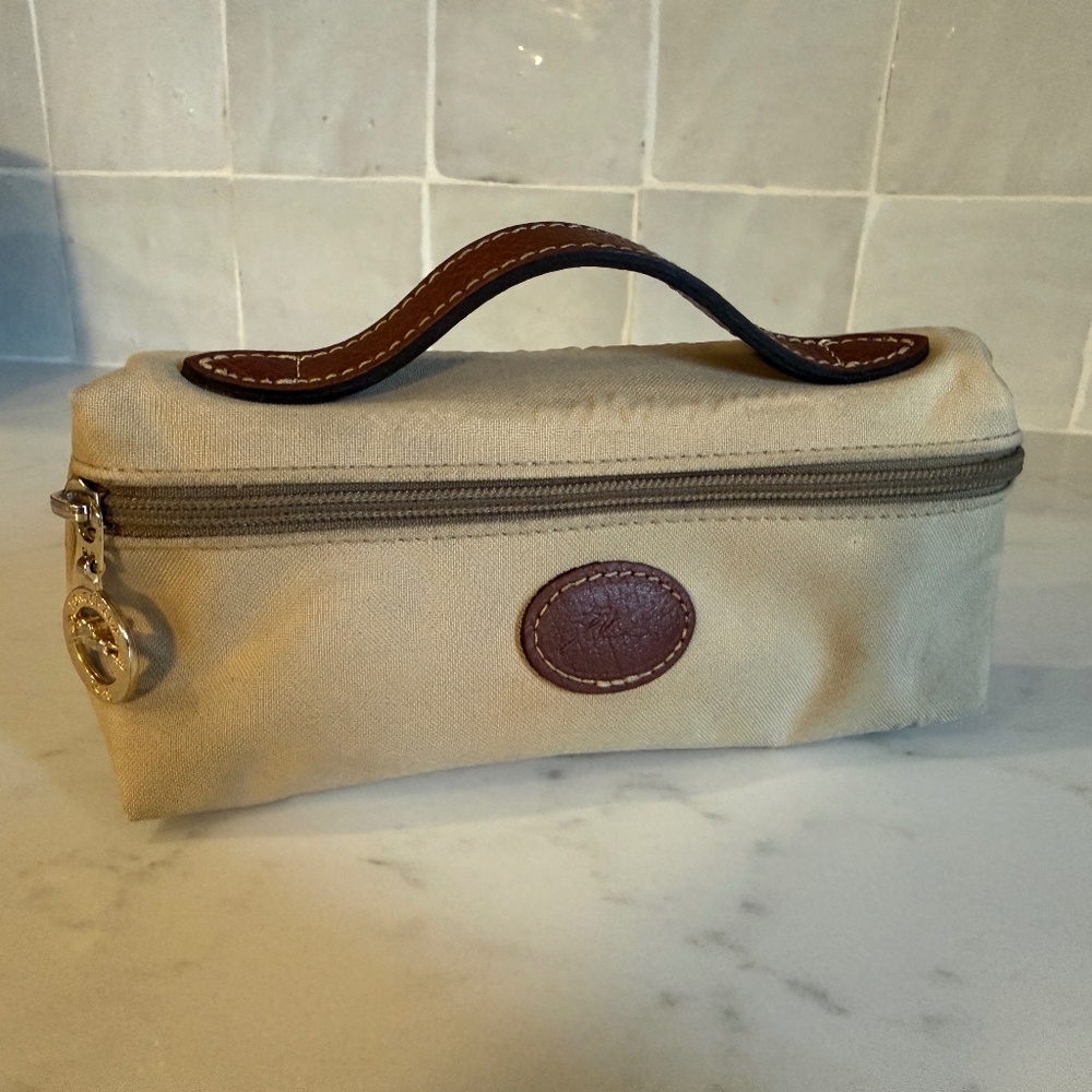 Longchamp Beige Cosmetic Train Case with Brown Trim